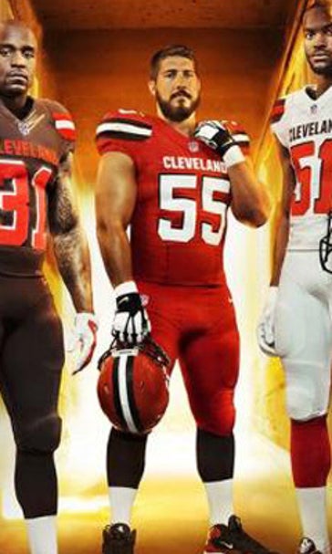 Browns finally unveil new uniforms